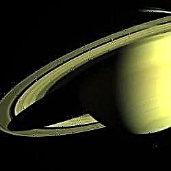 Kodėl Saturnas turi žiedus