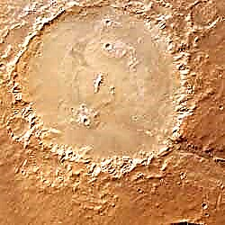 Crater Holden y Uzboi Vallis en Marte