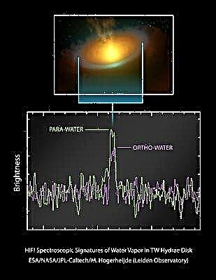 Herschel observatorij zazna "oceane" vode okoli oddaljene zvezde