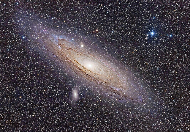 Häiriintynyt toiminta: Andromedan kypsät tähdet osoittavat yllättävää käyttäytymistä, sanoo tutkimus