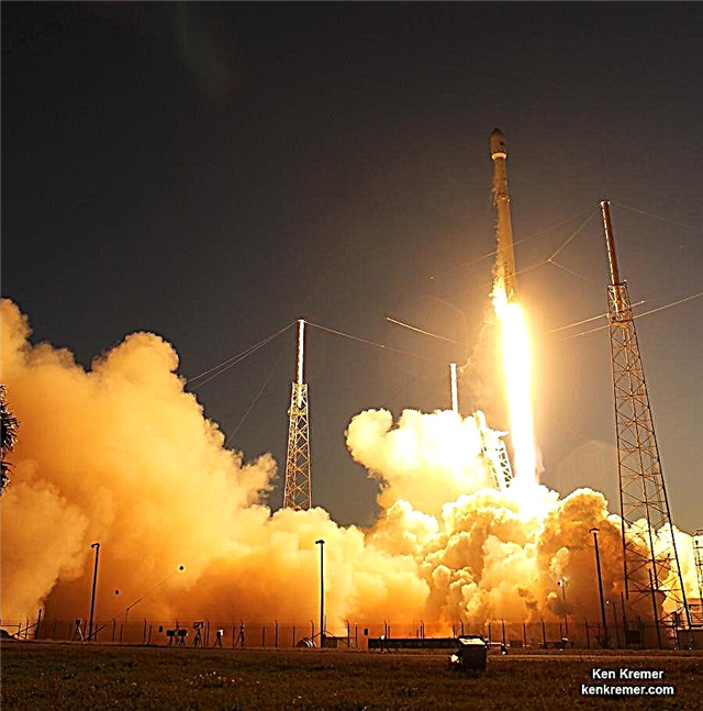 SpaceX aturde con el espectacular lanzamiento al atardecer del satélite de telecomunicaciones SES-9