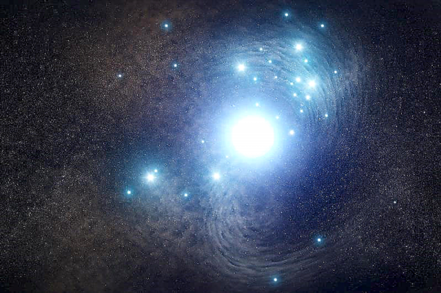 Gli astronomi finalmente individuano il tipo di stella che conduce alle supernove di tipo 1C