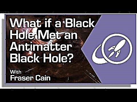 Was ist, wenn ein Schwarzes Loch ein Antimaterie-Schwarzes Loch trifft?