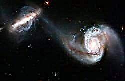 Hubble vê carnificina bonita