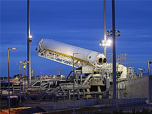 Tên lửa thương mại Antares tiếp cận bệ phóng bờ biển Đại Tây Dương mới