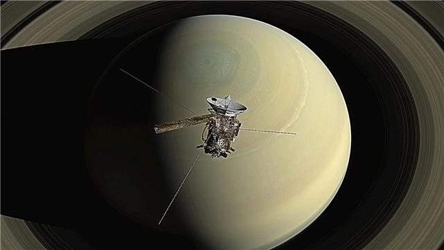 Cassini: la misión que vivirá para siempre