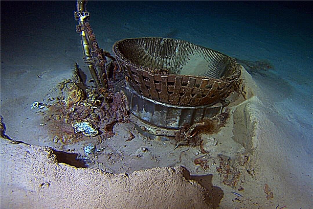 Motores de cohetes Apollo recuperados del suelo del océano Atlántico