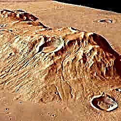 Ausonia Mensa-massief op Mars