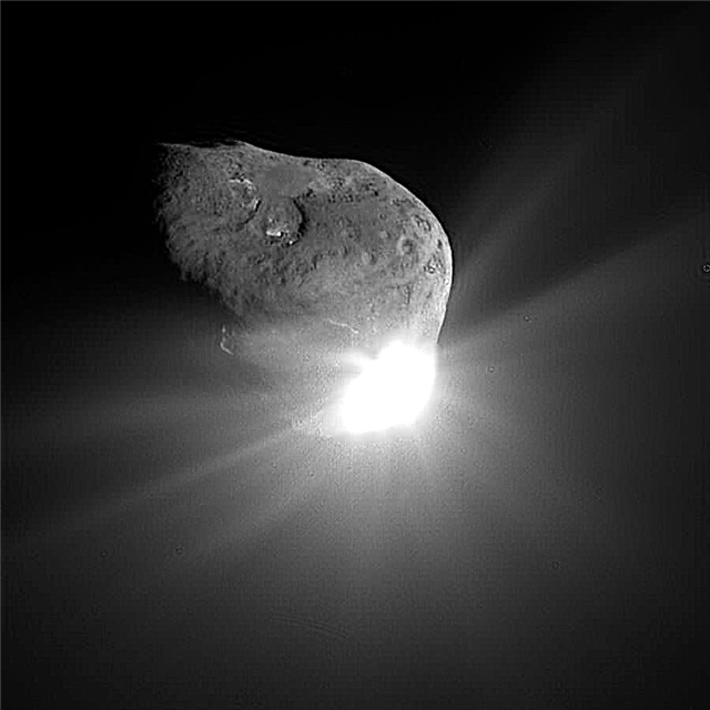 Deep Impact-bilder Spektakulære innkommende Comet ISON - Curiosity & NASA Armada Will Try