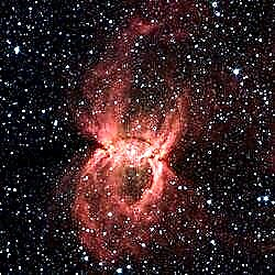 Spitzer Mempersembahkan Black Widow Nebula untuk Halloween