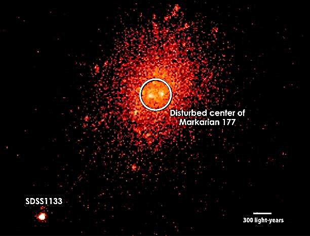 Hat ein galaktischer Smashup ein supermassives Schwarzes Loch rausgeschmissen?
