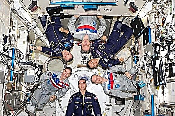 Astronautas de la estación espacial aterrizan esta noche: así es como se ve en vivo