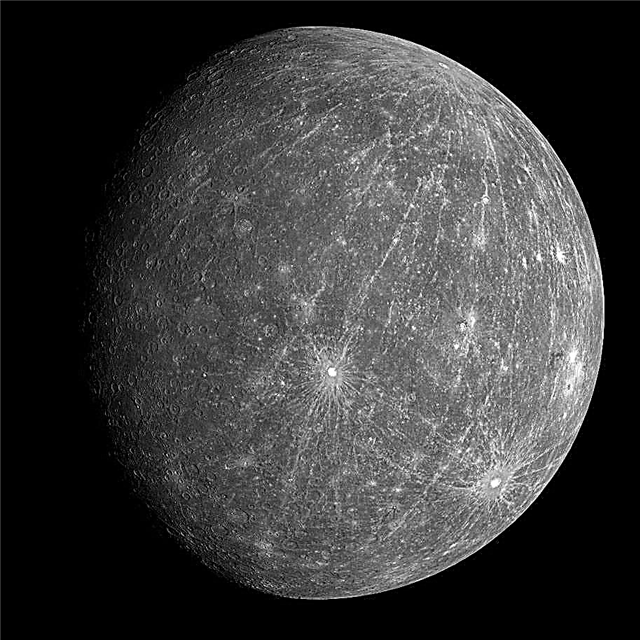 De baan van Mercurius. Hoe lang duurt een jaar op Mercurius?