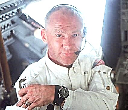 Vypočujte si konverzácie Apolla 11, ktoré Zem nepočula