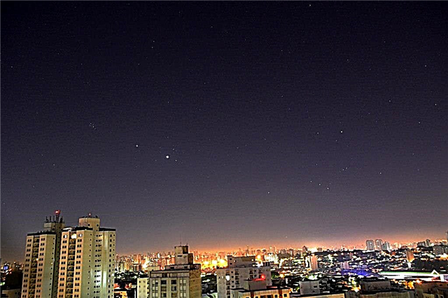 Astrophoto: كوكب المشتري وفينوس فوق ساو باولو
