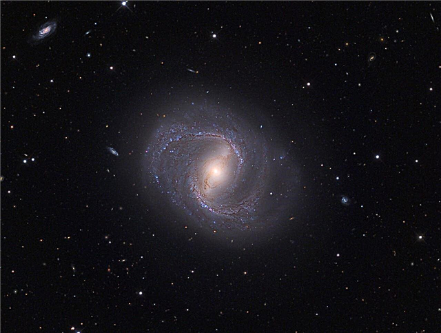 Messier 91 - spiralna galaksija z zaporo NGC 4548