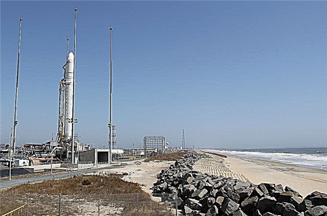 Antares-start Ignites Commercial Space Competition Race