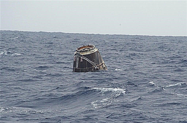 Zmajev ocean Splashdown Caps Zgodovinsko odpiranje nove vesoljske dobe