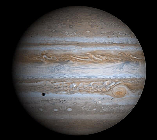 ¿Qué tan lejos está Júpiter de la Tierra?