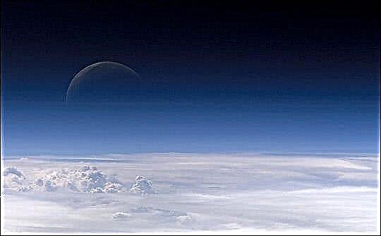 تكوين الغلاف الجوي للأرض