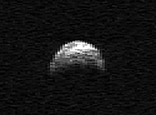 Asteroidas 2005 YU55 tampa arčiau žemės; „Nėra įtakos“ - Žurnalas „Space“