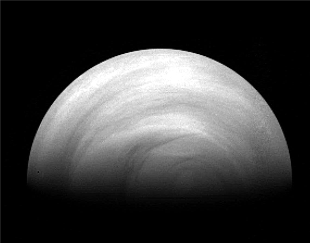 Surpresa! Vênus quente tem uma atmosfera superior fria