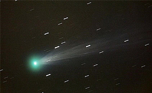Кометата ISON беше домакин на рядък вид азот, намекващ за резервоари в млада слънчева система