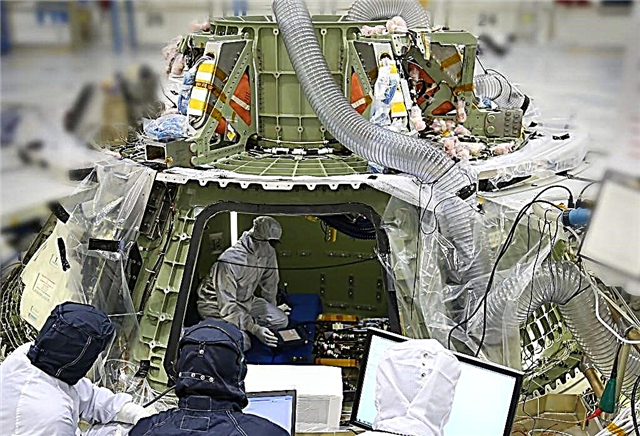 Das Orion-Crew-Modul wird bei T Minus 1 Jahr für Maiden Blastoff lebendig