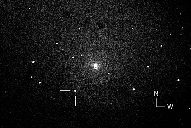 Kolmas kirkas supernova löydetty Spiral Galaxy M74: stä