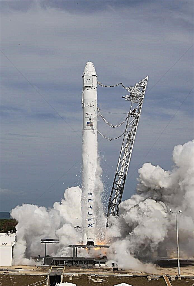 Diapositivas de lanzamiento de SpaceX Dragon al 19 de mayo