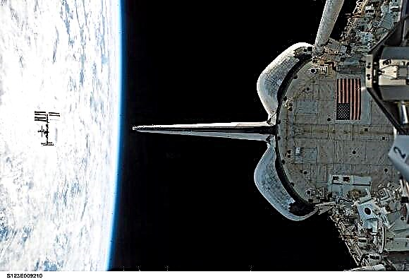 Bekroonde afbeeldingen uit de STS-123 Gallery