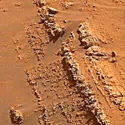 Mars Rovers se dirige a nuevos sitios después de estudiar capas