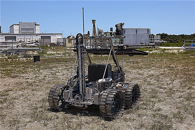Ce rover pourrait chasser l'eau lunaire et l'oxygène en 2018