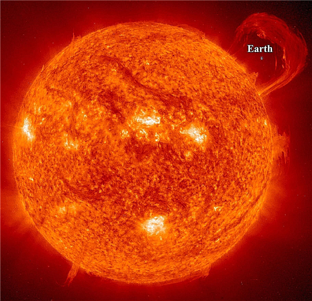 האם כדור הארץ גדול יותר מהשמש?