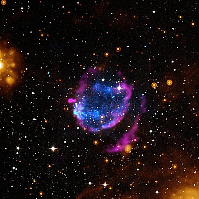 Supernova fegt Müll in neuem zusammengesetzten Bild weg