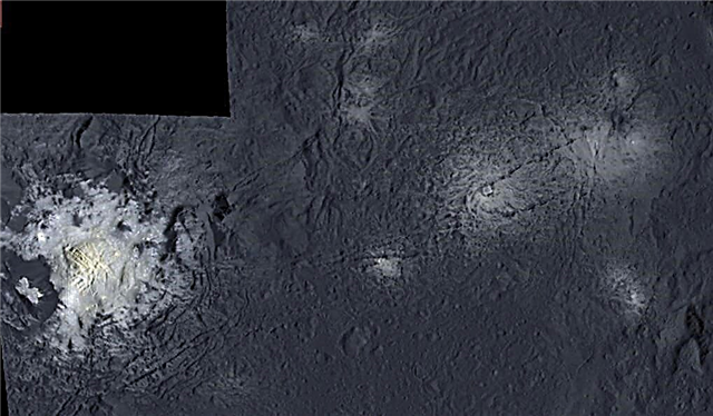 'Spot' yang paling terang di Ceres kemungkinan adalah Cryovolcano