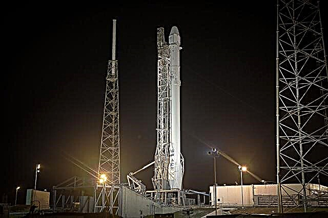 Горящий скраб для запуска SpaceX Dragon; Попробуй еще раз в пятницу для исторического первого этапа приземления - журнал Space