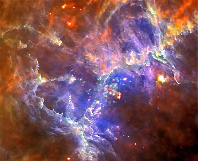 Nebula Helang seperti yang Anda Tidak Pernah Melihatnya Sebelum Ini