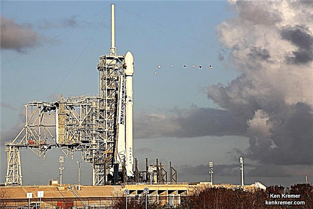SpaceX establece el 11 de octubre Sunset Blastoff de SES-11 North American UHD TV Sat en el cohete Falcon 9 usado: Mira en vivo