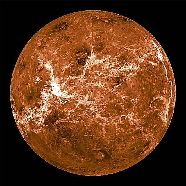 Número de luas de Vênus