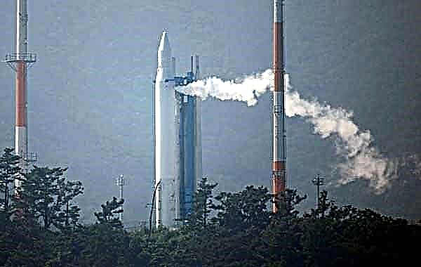 Южная Корея Launch No Go, Shuttle Launch a Go