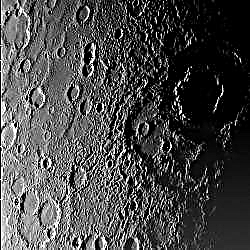 Una vista del lado lejano de Mercurio