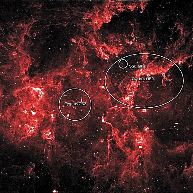 Cygnus X - Kepompong sinar kosmik