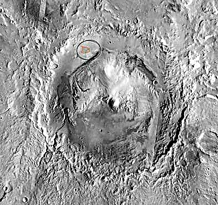 تم الإبلاغ عن Gale Crater في المقدمة من موقع الهبوط MSL