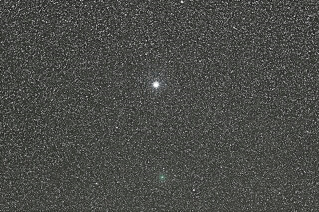 Loucura do cometa: 252P LINEAR ilumina e um passe próximo para o BA14 PanSTARRS