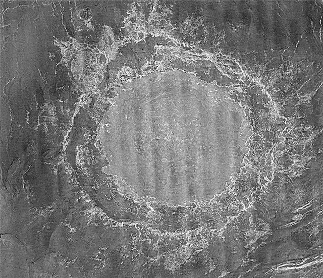 Krátery na Venuši