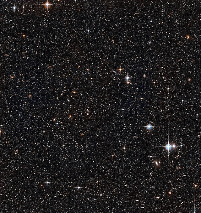 Nowe światło gwiazd w galaktyce Andromedy