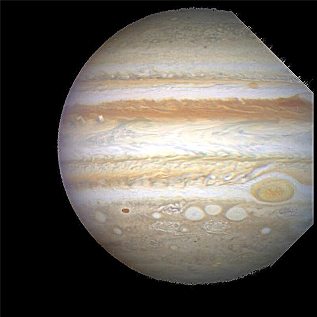 Kuinka iso on Jupiter?