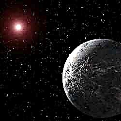 Icy Extrasolar Planet Discovered