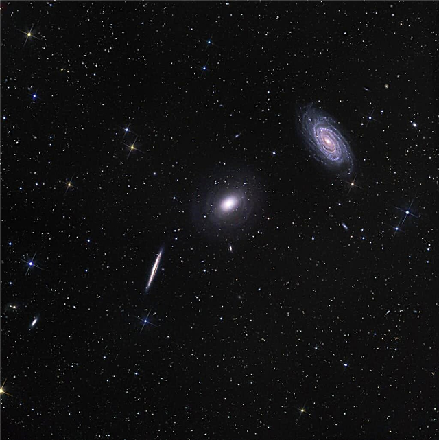 Draakoni tapja - NGC 5985, NGC 5982, NGC 5981, autor Ken Crawford